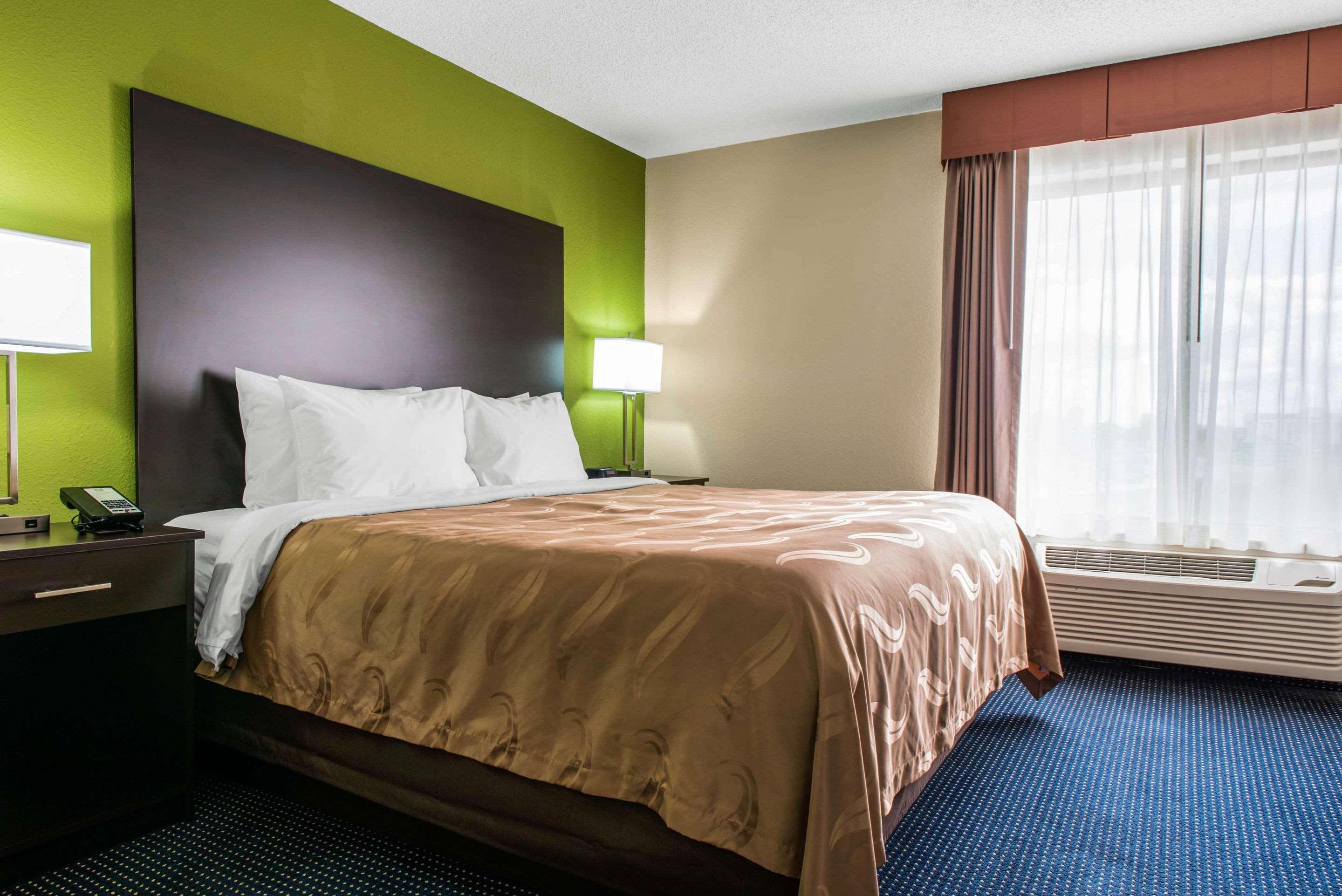 Quality Inn & Suites Anderson I-69 Экстерьер фото
