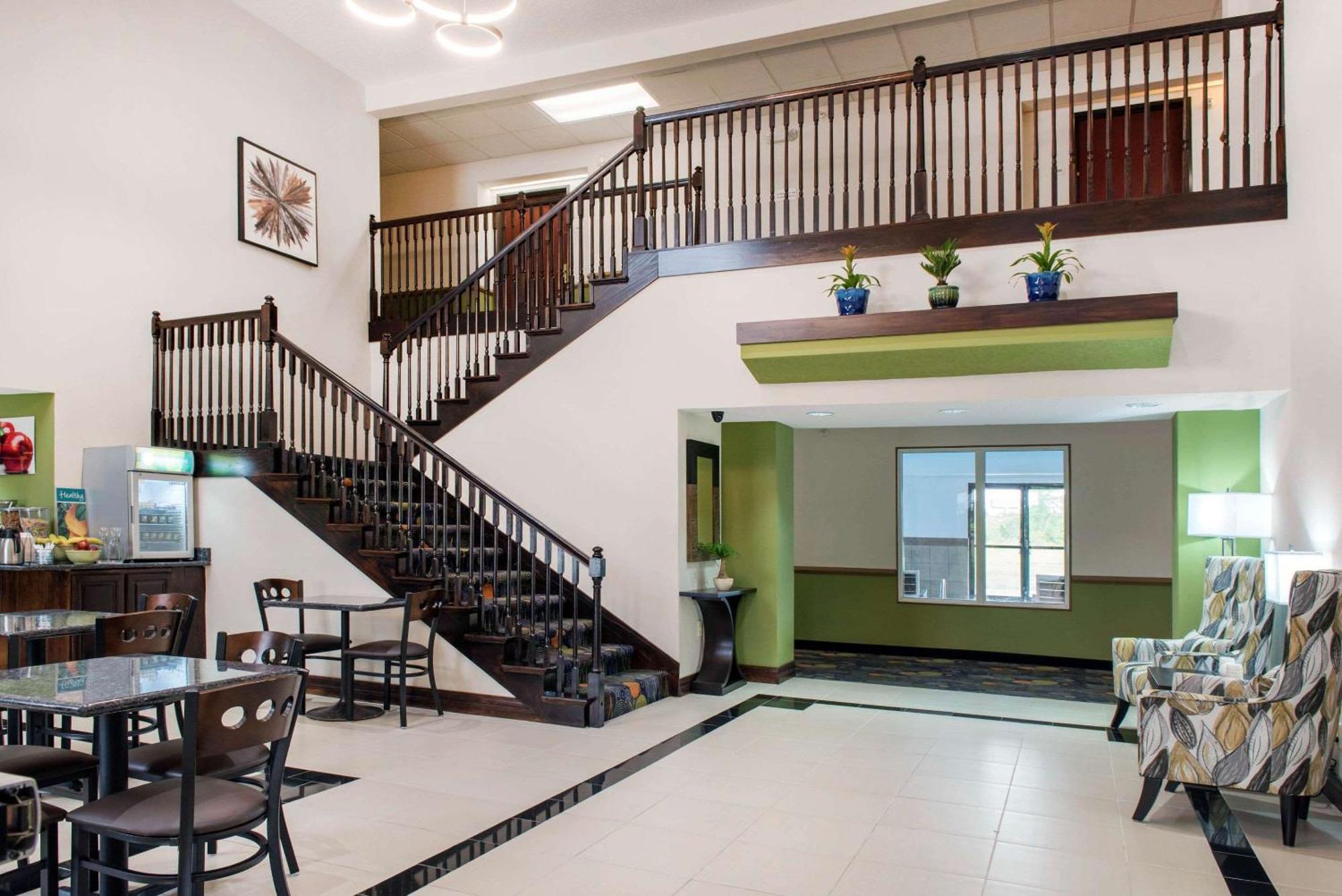 Quality Inn & Suites Anderson I-69 Экстерьер фото