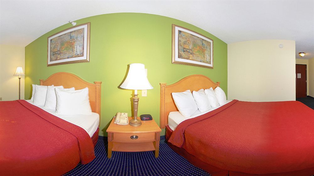 Quality Inn & Suites Anderson I-69 Экстерьер фото